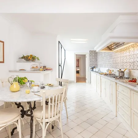 My Exclusive Italy - Il Capo Design & Jacuzzi ソレント