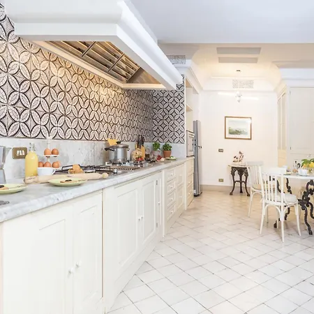 My Exclusive Italy - Il Capo Design & Jacuzzi * ソレント